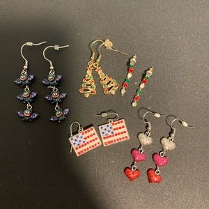 Holiday Earrings Pack